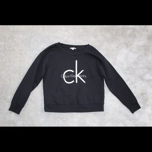 Super cute Calvin Klein sweatshirt only worn twice